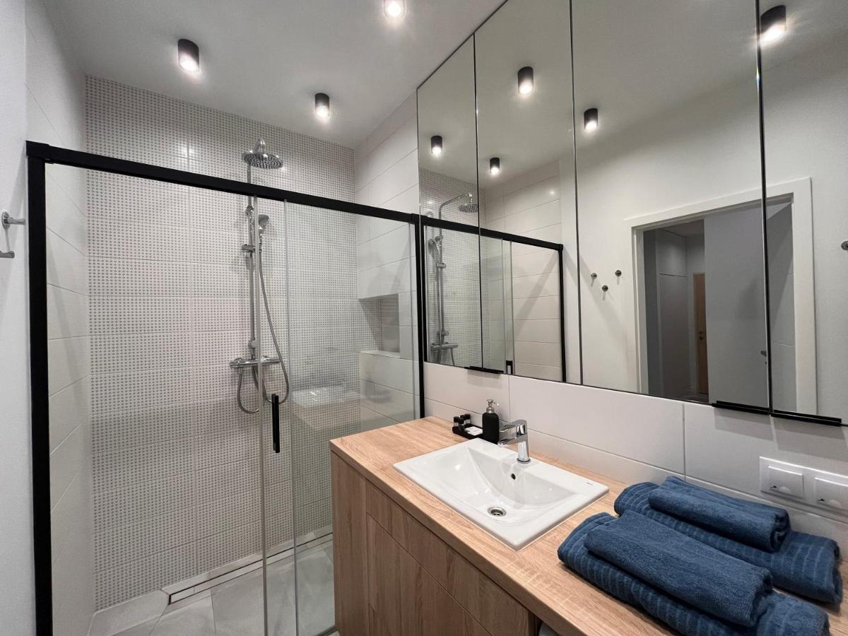 Vizja Apartments Kolska 9 Varşovia Exterior foto